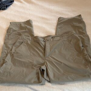 Royal Robbins Women's Tan Straight Leg Pants